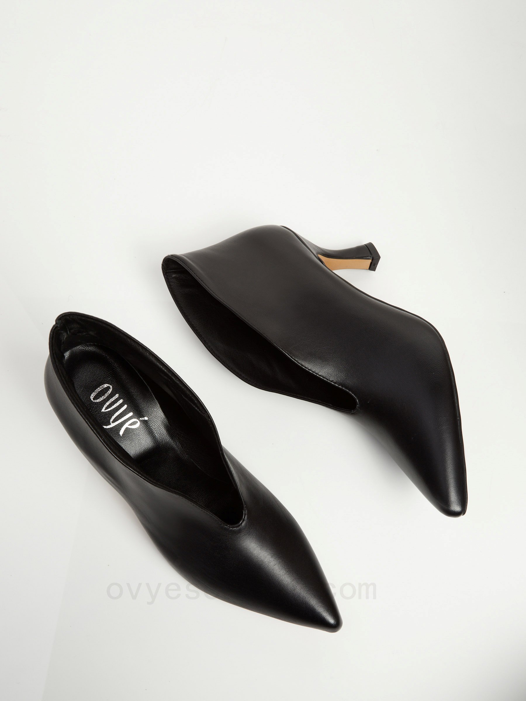 scarpe ovy&#232; outlet Leather Pumps F08161027-0419